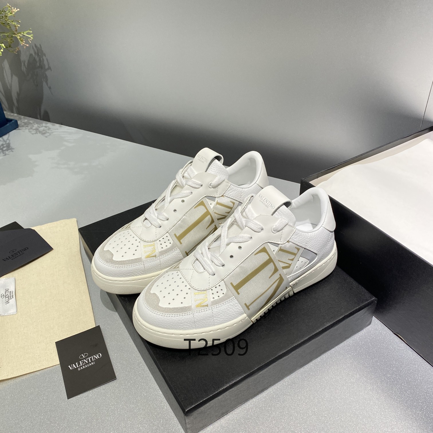 VALENTINO shoes 38-46 h1101